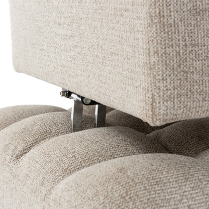 Flow – poltrona imbottita in bouclé con seduta regolabile