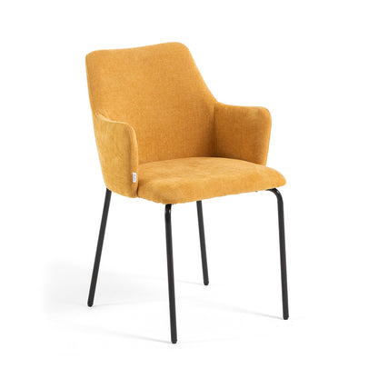 Rachele – Poltroncina in tessuto con gambe in metallo